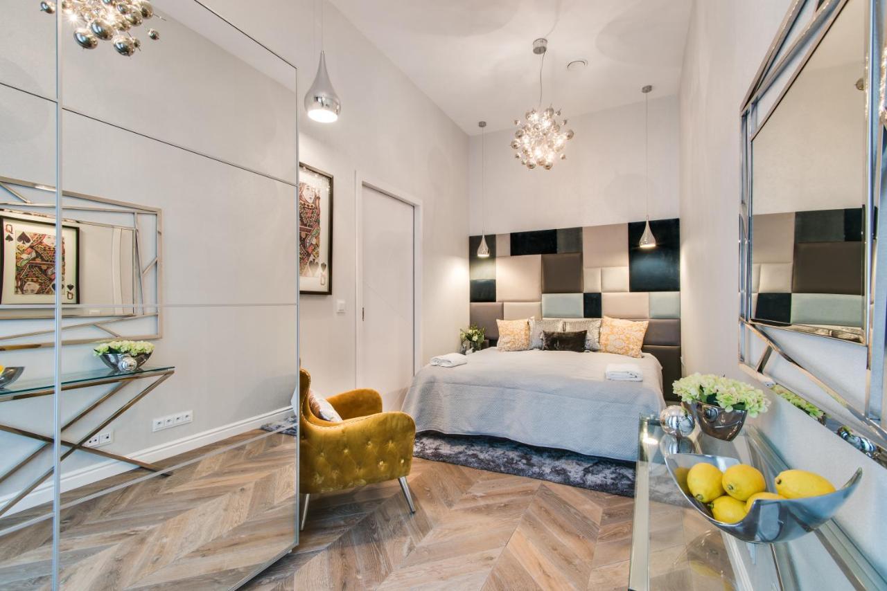 Kings City - Zyblikiewicza 14 Apartment Krasków Εξωτερικό φωτογραφία