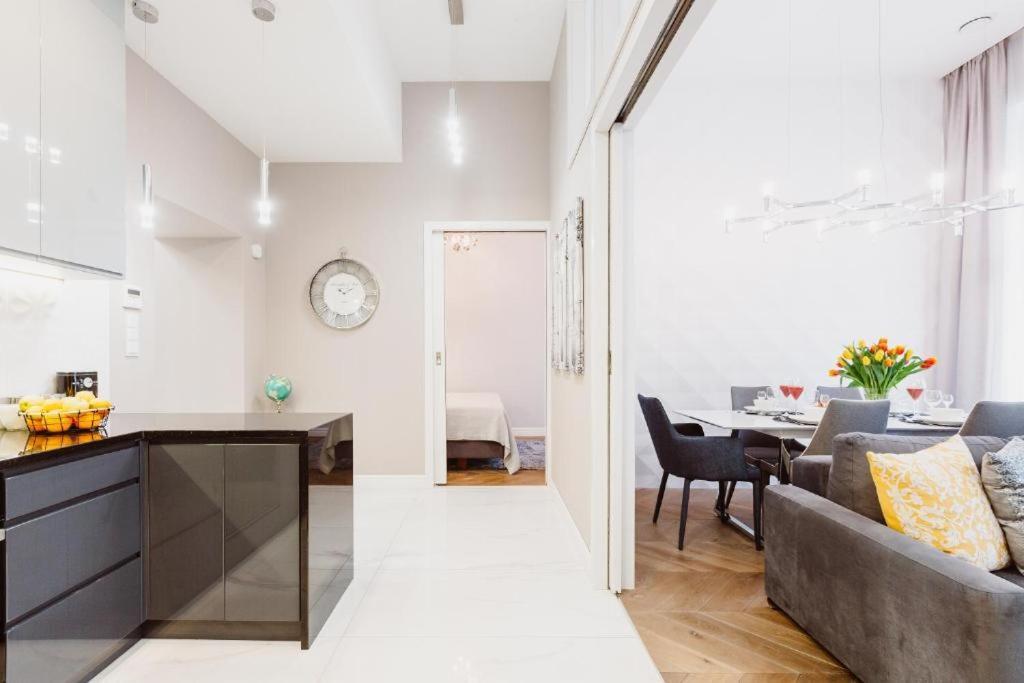 Kings City - Zyblikiewicza 14 Apartment Krasków Εξωτερικό φωτογραφία